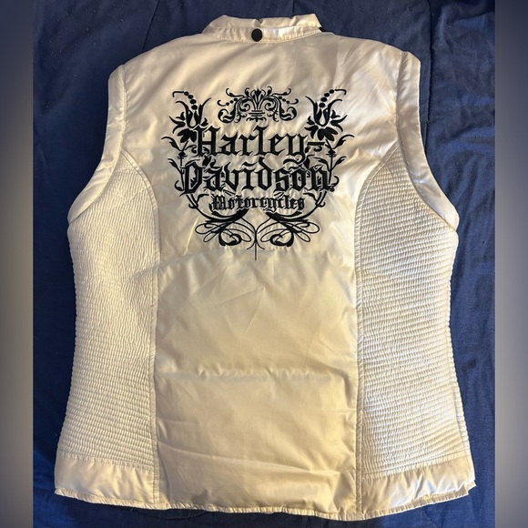Harley-Davidson White Jacket with Black Embroidery - Picture 10 of 10